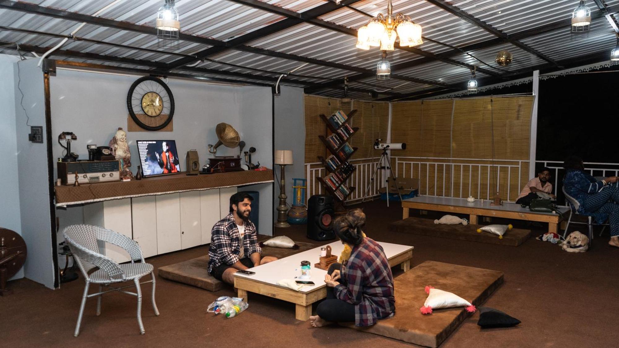 The Rare One'S Mukteshwar - Resort & Cafe Eksteriør billede